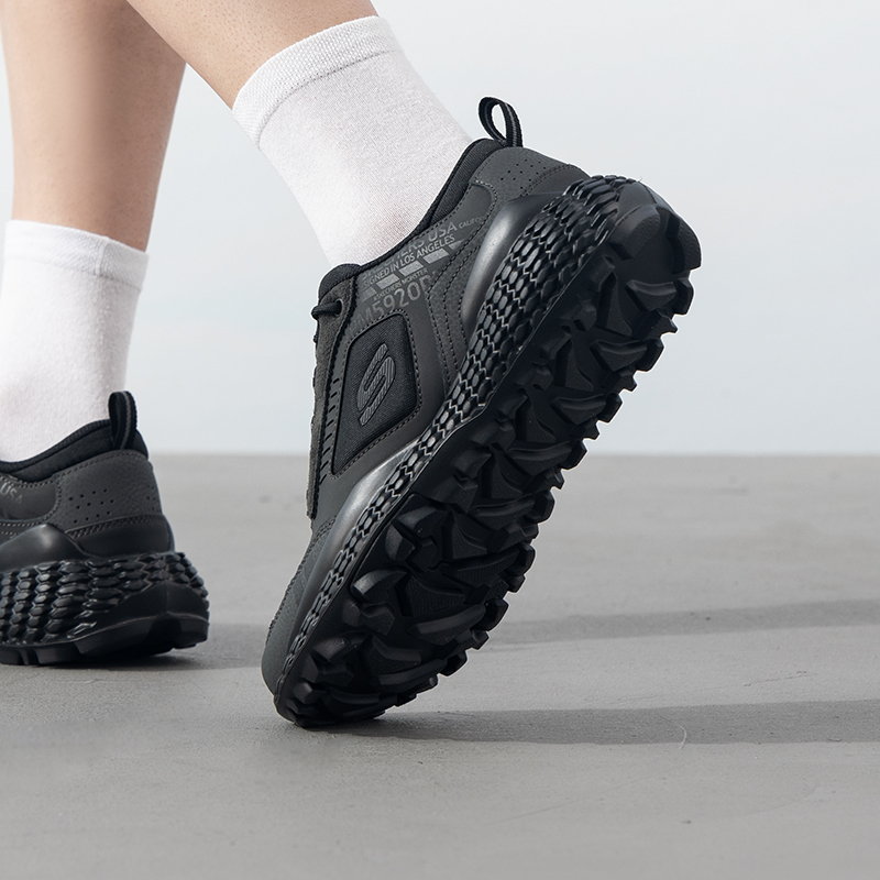 Hot Skechers Black All-Terrain - огляд і ціна Outdoor Sport Flooring