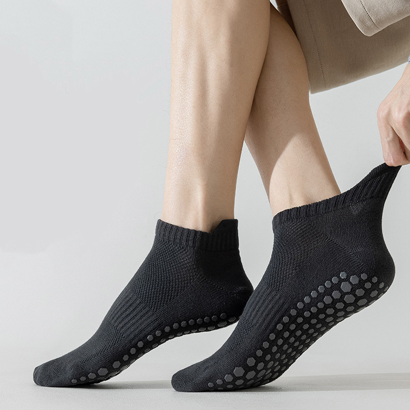 1pair/4pairs Black White Gray  - огляд і ціна Trampoline Park Sock